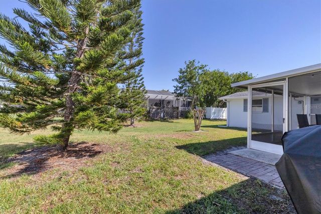 2323 DOUD STREET, Sarasota, FL 34231