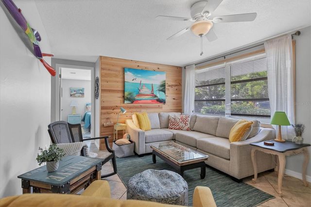 2323 DOUD STREET, Sarasota, FL 34231