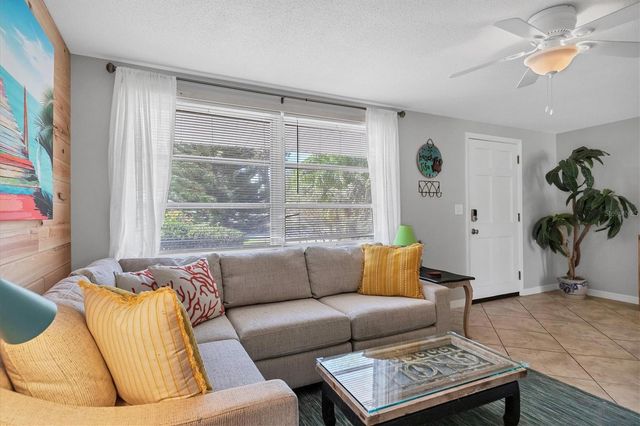 2323 DOUD STREET, Sarasota, FL 34231