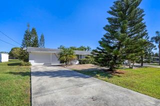 2323 DOUD STREET, Sarasota, FL 34231