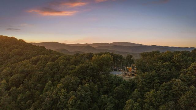 633 Wilderness Way, Blue Ridge, GA 30513