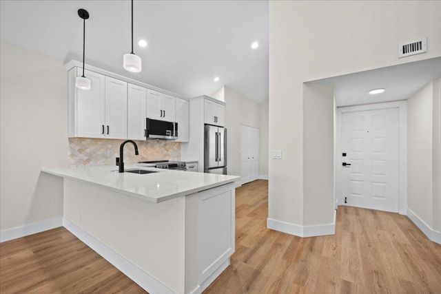 144 Bay Colony Drive N Penthouse, Juno Beach, FL 33408