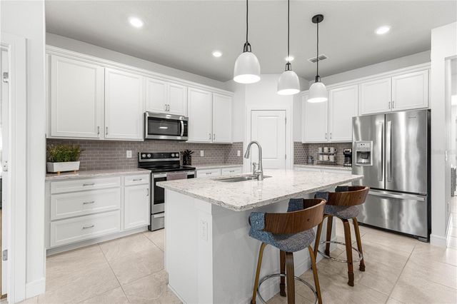 9295 SW 60TH LANE ROAD, Ocala, FL 34481