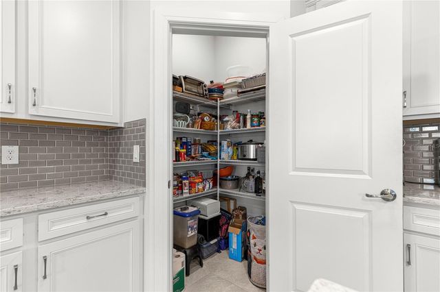 9295 SW 60TH LANE ROAD, Ocala, FL 34481