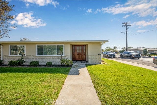 13180 St Andrews Drive 238G, Seal Beach, CA 90740