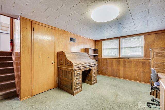 77 Woodside Avenue, Metuchen, NJ 08840