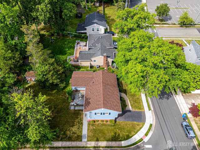 77 Woodside Avenue, Metuchen, NJ 08840
