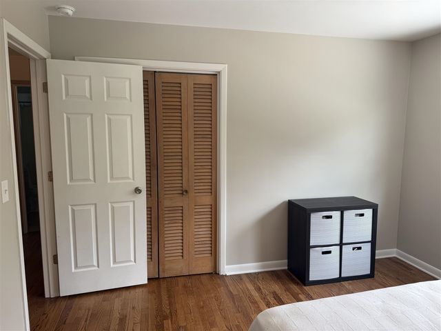1122 W Green Street, Hastings, MI 49058