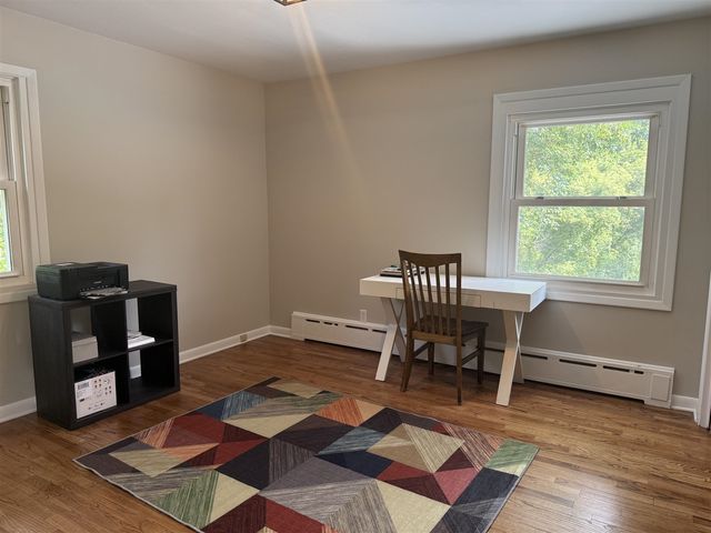 1122 W Green Street, Hastings, MI 49058