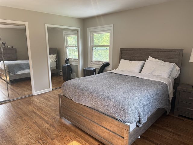 1122 W Green Street, Hastings, MI 49058