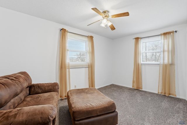 2506 JUNE CT, Rapid City, SD 57702