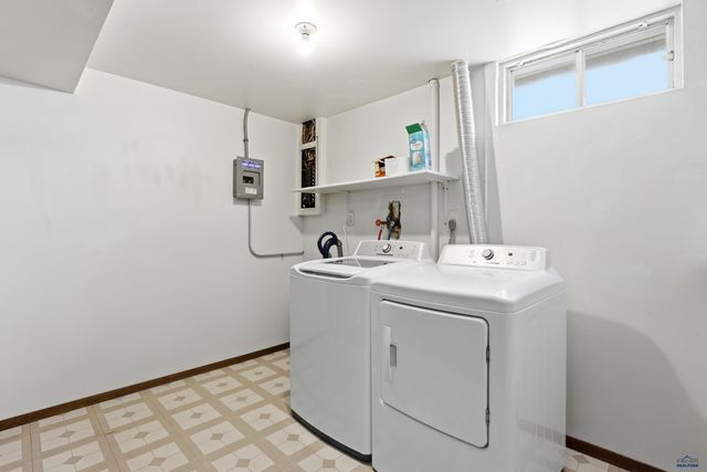 2506 JUNE CT, Rapid City, SD 57702