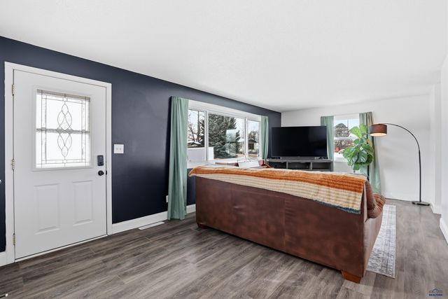 2506 JUNE CT, Rapid City, SD 57702