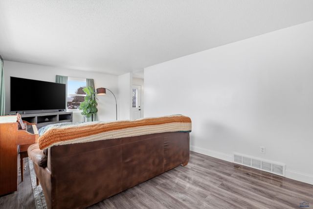 2506 JUNE CT, Rapid City, SD 57702