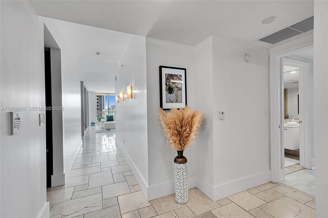 3101 S OCEAN 1802, Hollywood, FL 33019