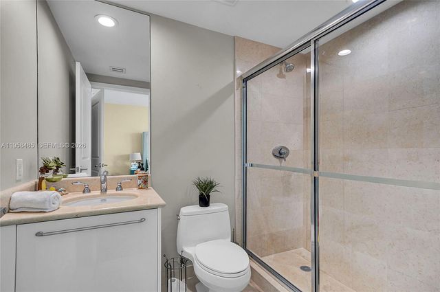 3101 S OCEAN 1802, Hollywood, FL 33019
