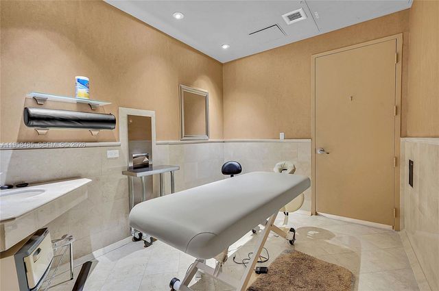 3101 S OCEAN 1802, Hollywood, FL 33019