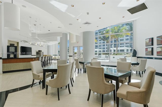 3101 S OCEAN 1802, Hollywood, FL 33019