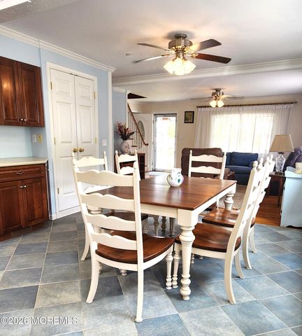 99 Alameda Court, Shrewsbury Boro, NJ 07702