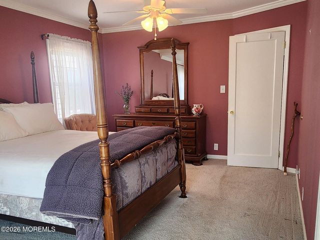 99 Alameda Court, Shrewsbury Boro, NJ 07702