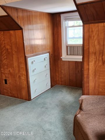 99 Alameda Court, Shrewsbury Boro, NJ 07702