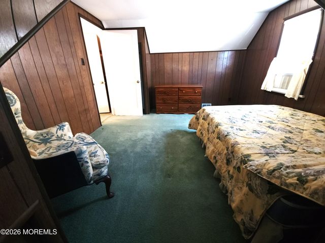 99 Alameda Court, Shrewsbury Boro, NJ 07702