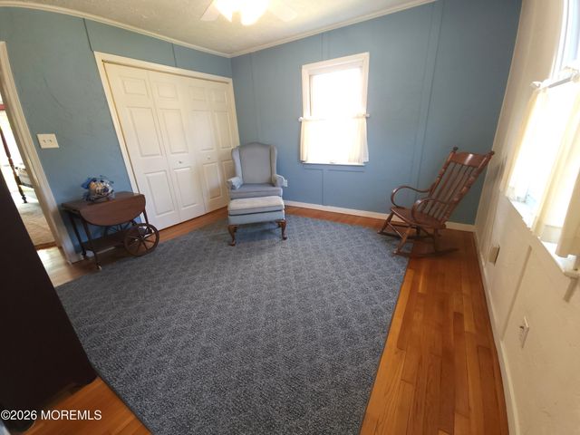 99 Alameda Court, Shrewsbury Boro, NJ 07702