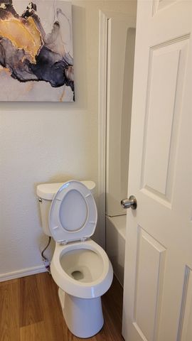 2001 Alma, Sherman, TX 75090