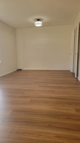 2001 Alma, Sherman, TX 75090