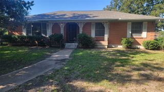 2001 Alma, Sherman, TX 75090