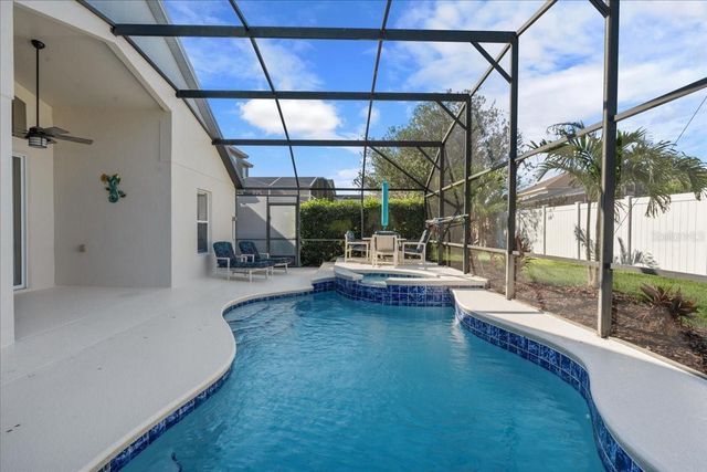126 HENLEY CIRCLE, Davenport, FL 33896