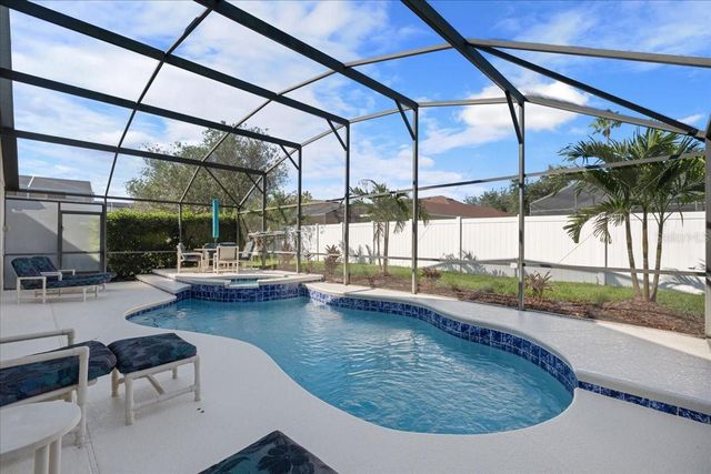 126 HENLEY CIRCLE, Davenport, FL 33896