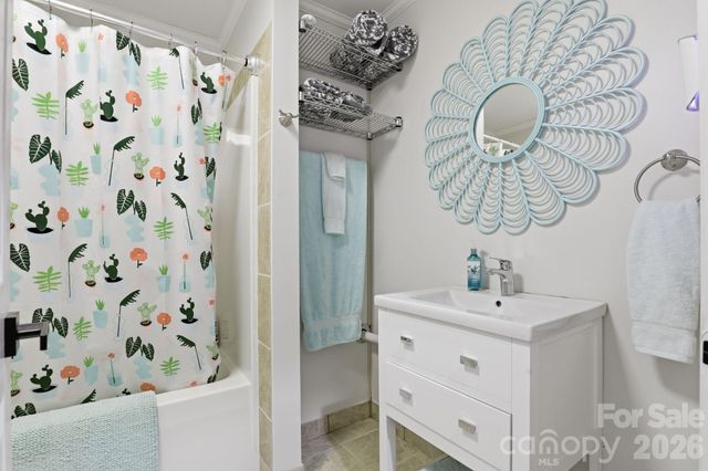 145 Morgan Bluff Road, Mooresville, NC 28117