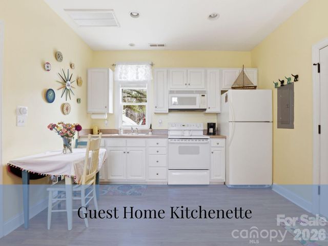 145 Morgan Bluff Road, Mooresville, NC 28117