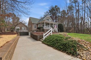145 Morgan Bluff Road, Mooresville, NC 28117