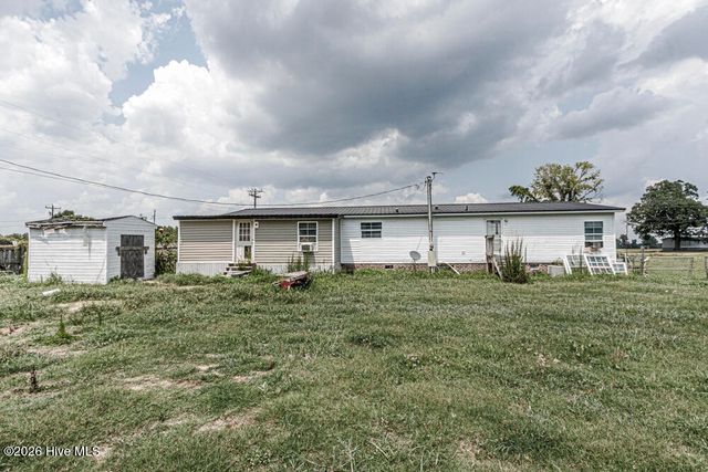 5306 Temperance Hall Road, Elm City, NC 27822