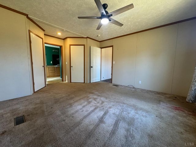 390 Bedford Highway, Lynch Station, VA 24571