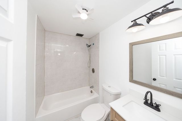 19 Assabet Lane, Worcester, MA 01602