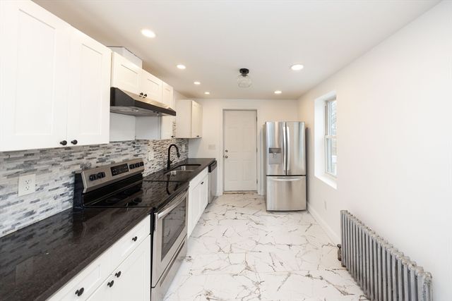 19 Assabet Lane, Worcester, MA 01602