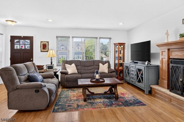 2 STRATFORD TERRACE, Cranford Twp., NJ 07016