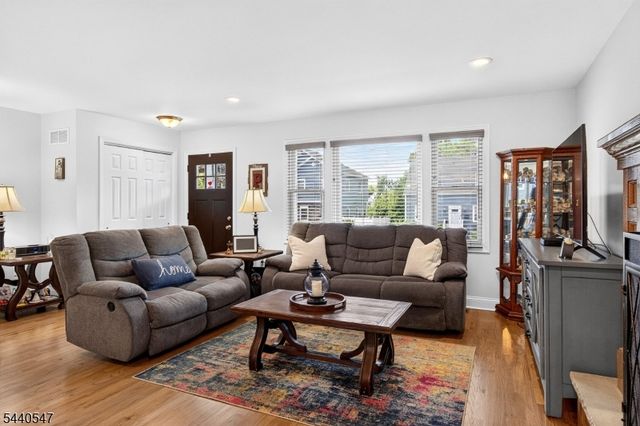 2 STRATFORD TERRACE, Cranford Twp., NJ 07016