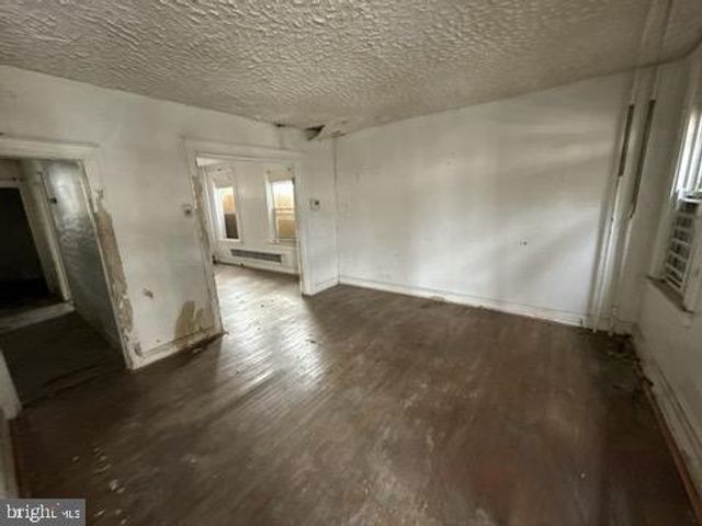 3401 RAVENWOOD AVE, Baltimore, MD 21213