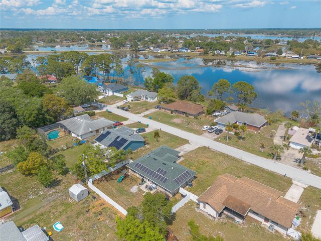 2431 WEATHERFORD DRIVE, Deltona, FL 32738