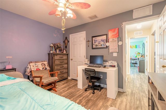 2431 WEATHERFORD DRIVE, Deltona, FL 32738