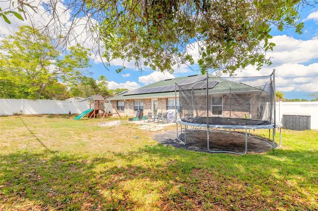 2431 WEATHERFORD DRIVE, Deltona, FL 32738