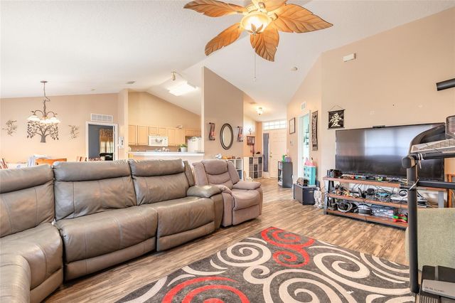 2431 WEATHERFORD DRIVE, Deltona, FL 32738