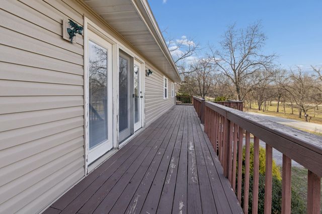 15030 E 2020 Road, Stockton, MO 65785