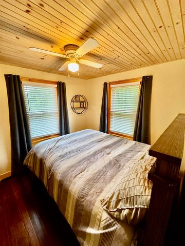 7 Jenning Lane, Hubbardton, VT 05735
