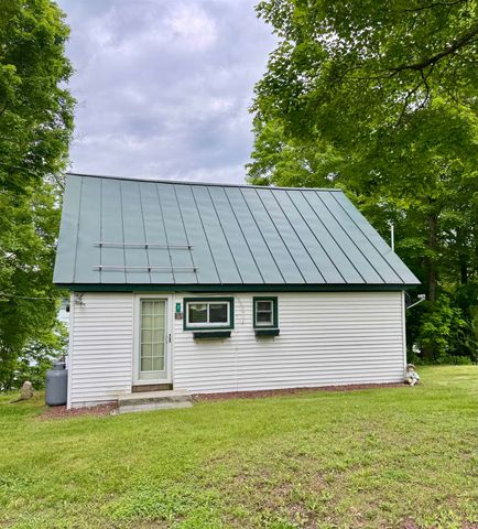 7 Jenning Lane, Hubbardton, VT 05735