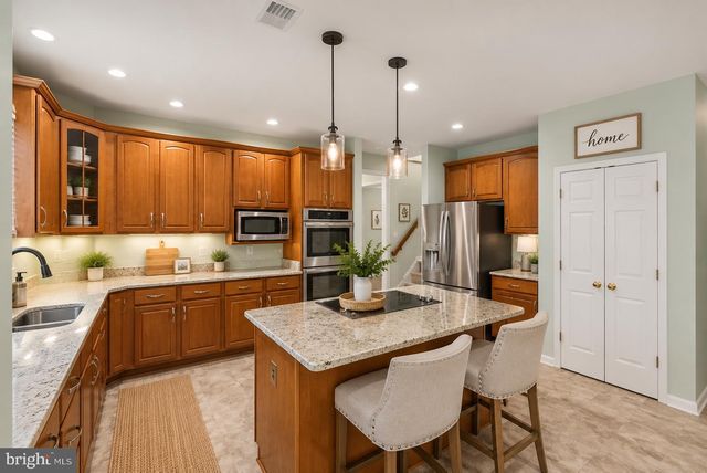 59 TWIN HILL LN, Stafford, VA 22554